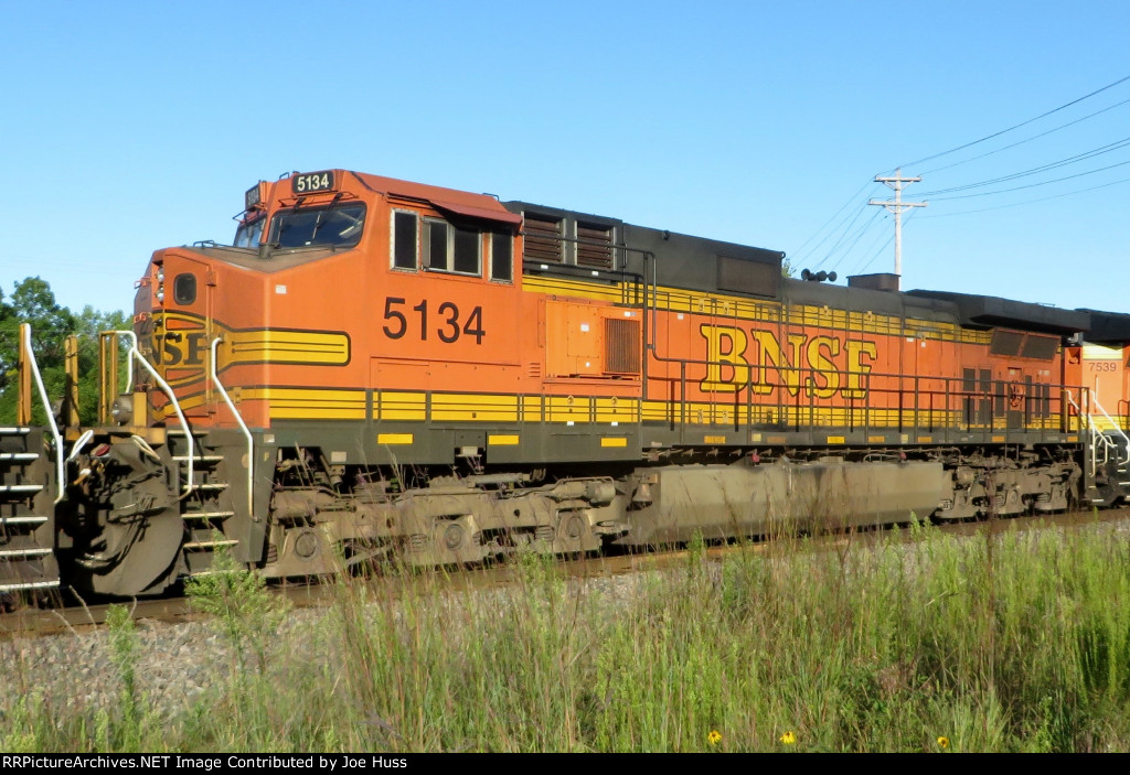 BNSF 5134